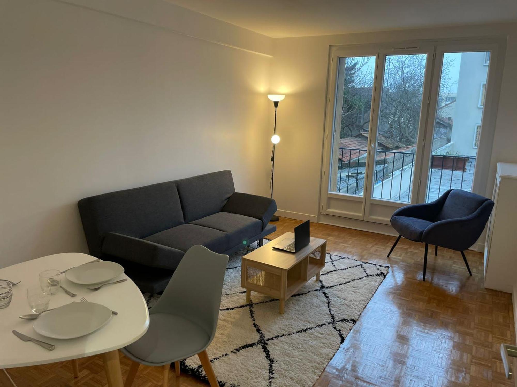 5 People/Paris-Cdg/France Stadium Apartment Баньоле Екстериор снимка